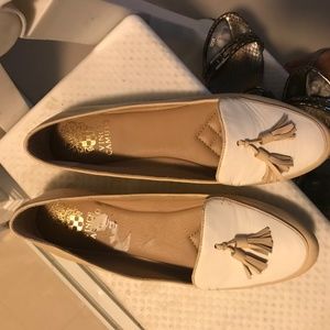 Camuto flats
